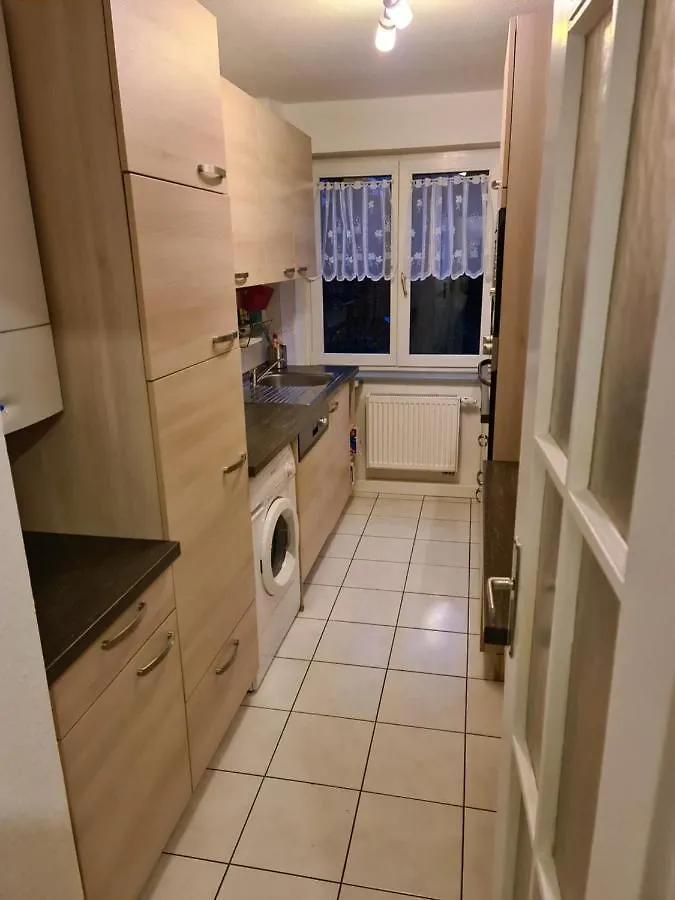 Apartment Nr.5 In : Nurnbegerstr.23, 70374 シュトゥットガルト 0*,  ドイツ